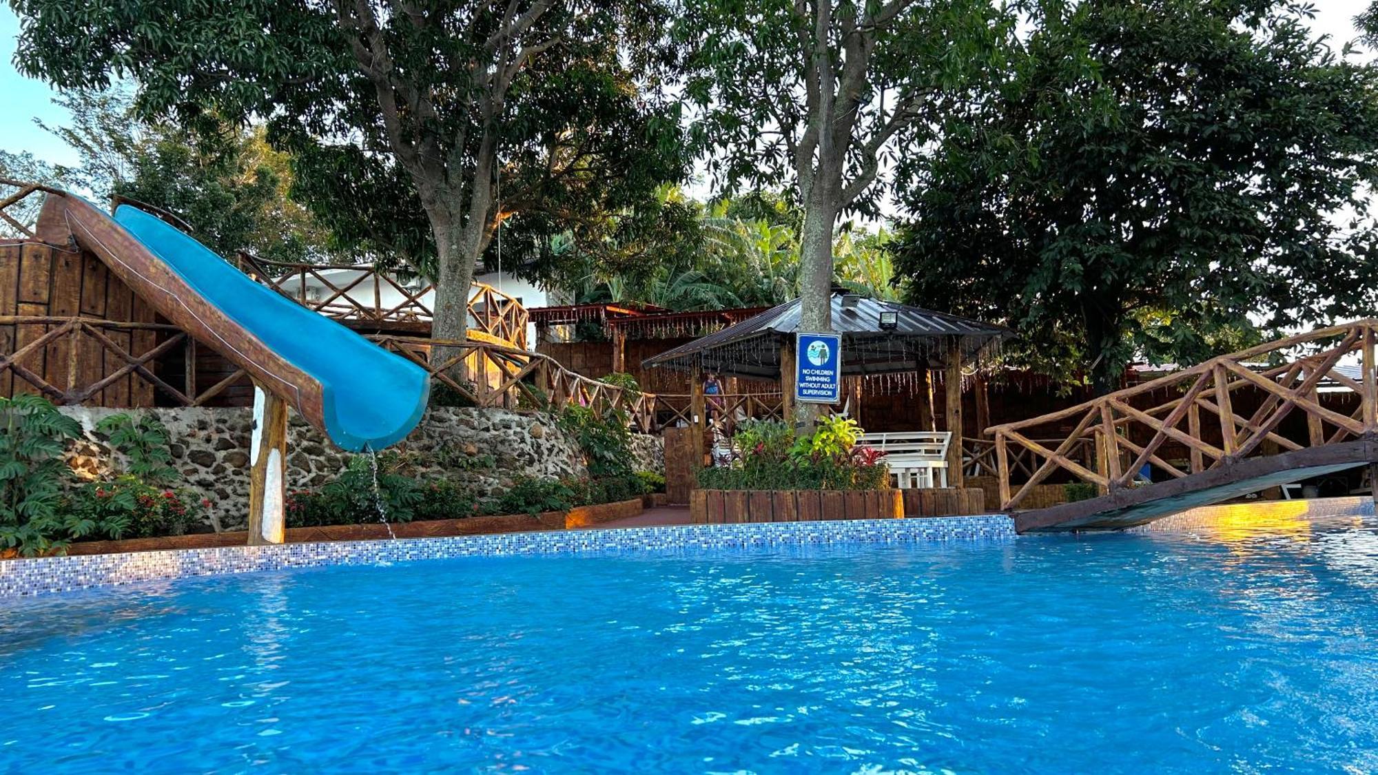 Santiago Private Resort Pililla Exteriör bild